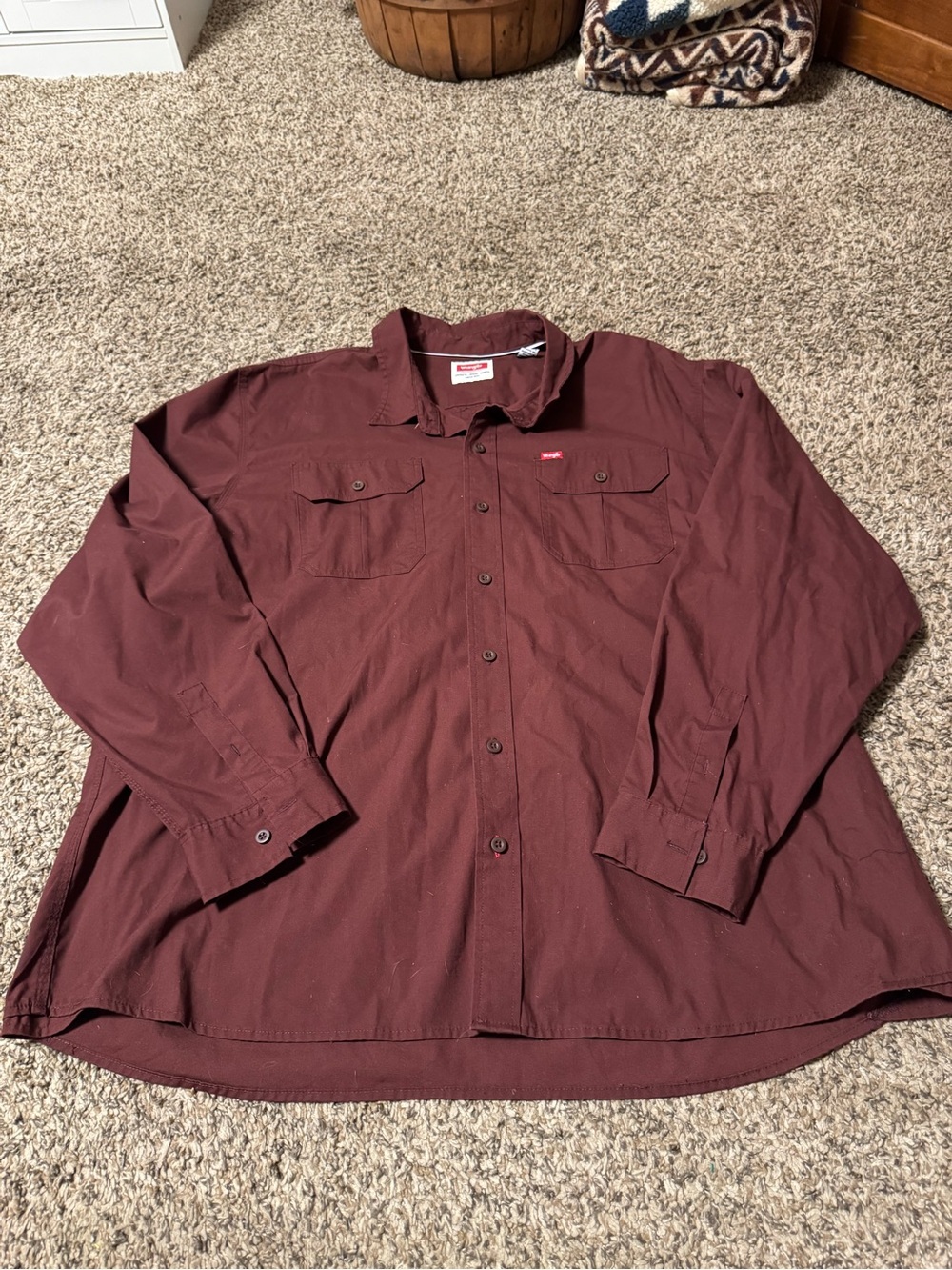 Wrangler Men's Long-Sleeve Button-Up Shirt - Burgundy